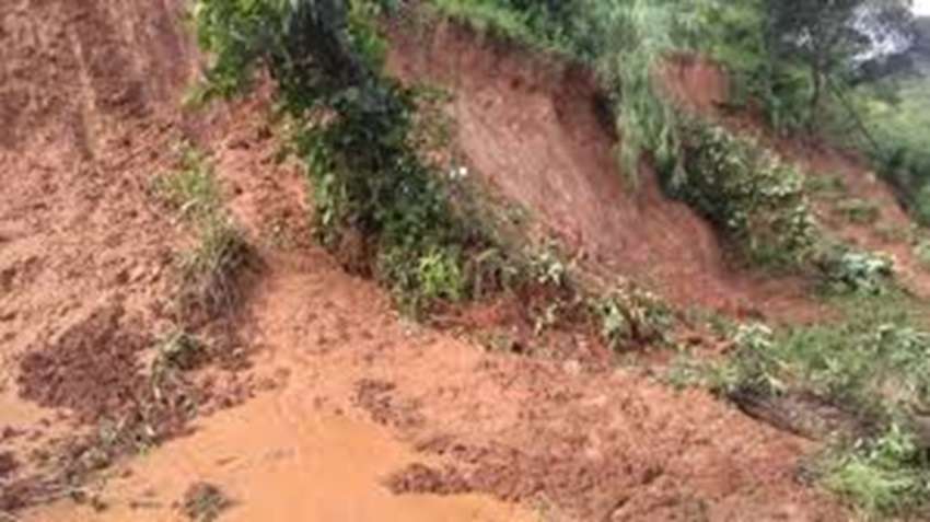 पहिरोले पुरिएर ललितपुरमा चार जनाको मृत्यु